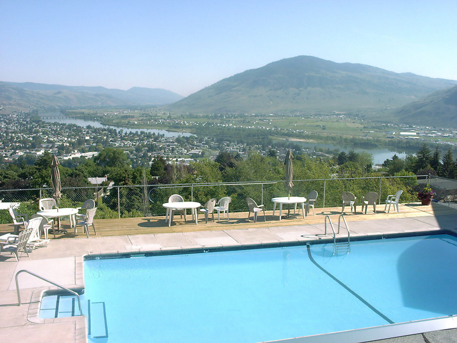 Hospitality Inn Kamloops Exterior photo